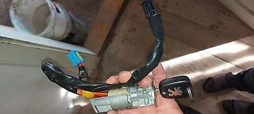 auto do 500 eur: BRAVE ZA PALJENJE ZA PEUGEOT 206 | imam sve delove za peugeot 206 — 1