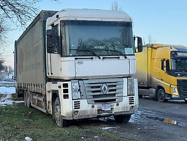 Тягачи: Тягач, Renault, 2003 г. — 2