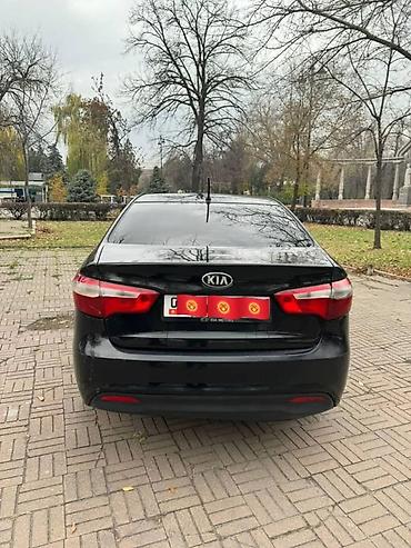 santa fe 2017: Kia Rio: 2015 г., 1.4 л, Автомат, Бензин, Седан — 4