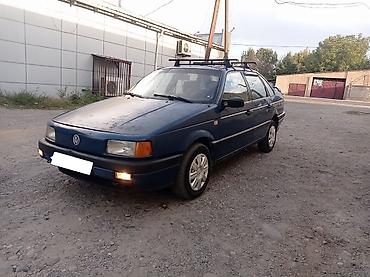 Volkswagen Passat: 1989 г., 1.8 л