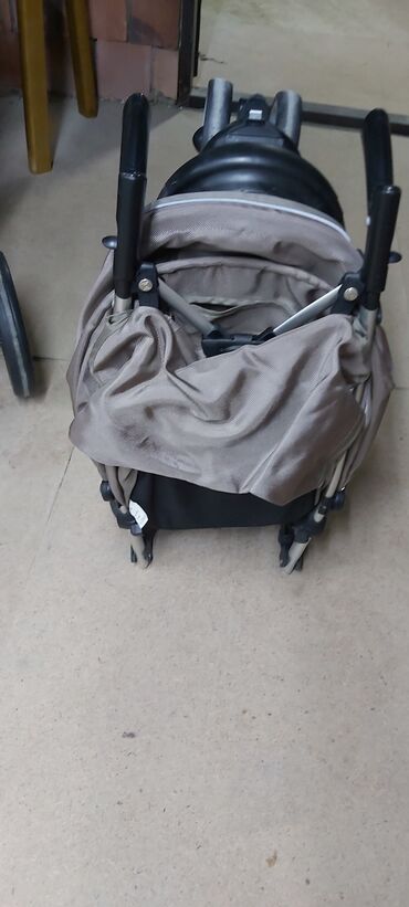 Gəzinti arabaları: İşlənmiş, Ünvandan götürmə, Ödənişli çatdırılma — 8