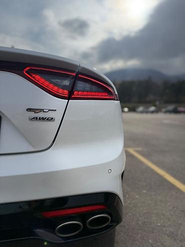 Продажа авто: Kia Stinger: 2018 г., 3.3 л, Автомат, Бензин, Лифтбек — 6