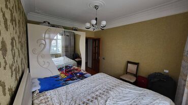 Köhnə tikili: Bakı, 3 otaqlı, Köhnə tikili, m. Xalqlar Dostluğu, 80 kv. m — 8