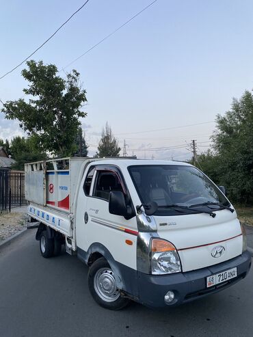 срочно срочно продаю машина: Hyundai Porter: 2009 г., 2.5 л, Механика, Дизель, Van