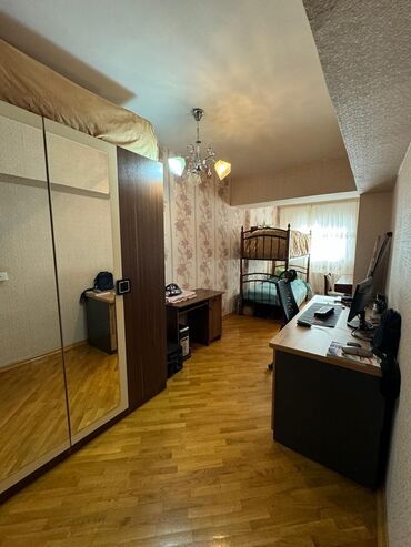 Köhnə tikili: Bakı, 4 otaqlı, Köhnə tikili, 100 kv. m — 14