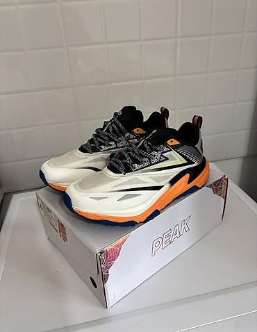 очки желтые: Peak 😍 Размеры : 41 (255mm) Сезон : Весна и осень Для повседневной — 2