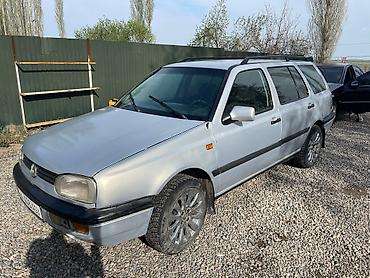 Унаа сатуу: Volkswagen Golf: 1993 г., 1.8 л, Кол менен иштөөчү, Бензин, Универсал — 2