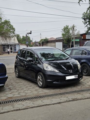 хонда сивик леви руль автамат хежибек серебристый: Honda Fit: 2008 г., 1.5 л, Вариатор, Бензин