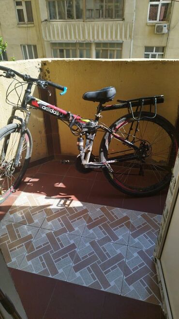 fat bike: İşlənmiş Şəhər velosipedi 26", sürətlərin sayı: 9, Ünvandan götürmə
