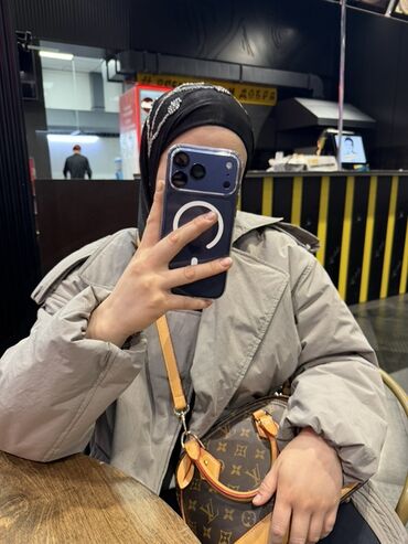 Apple iPhone: IPhone 17 Pro Max, 256 ГБ, Синий, Коробка, 100 % — 9