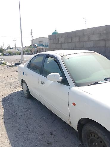 terrano 2: Daewoo Nubira: 2001 г., 1.5 л, Механика, Бензин, Седан — 4