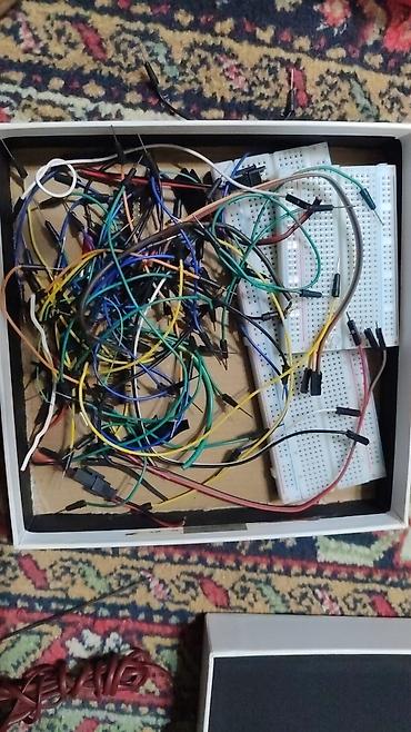 komputer ekran: Arduino və elektronika layihələri üçün dəst Tərkib: - Arduino UNO — 5