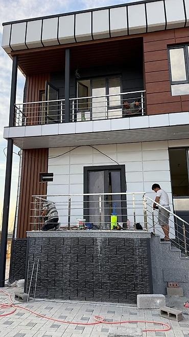 Продажа таунхаусов: 5 комнат, 220 м², 1 соток — 11