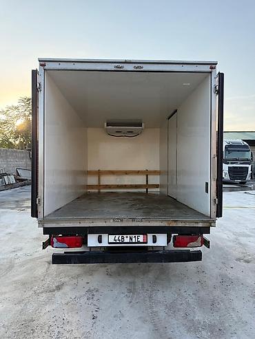 Аренда транспорта: Рефрижераторный фургон Mercedes‑Benz Sprinter (двухрядная кабина, 6–7 — 4