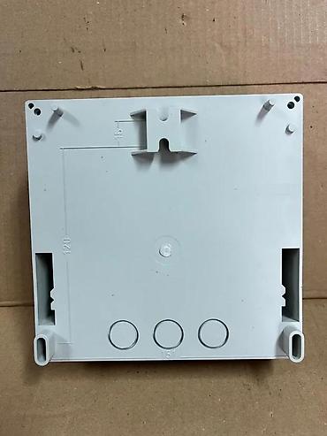 Ostali elektro materijali: H-Tronic TDR 2001 / TDR 2002 – regulator temperaturne razlike Opis — 11