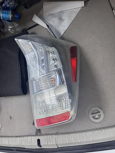 задняя фара приус: Задний фонарь (правый) для Toyota Prius XW30 — 1