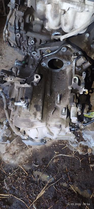 ГБО: Двигатель Honda VTEC с навесным - Тип: бензиновый, рядный — 8