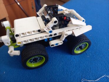detskie igrushki lego: Продаю машинку LEGO Technic и трактор из Lego City Lego Technic 500