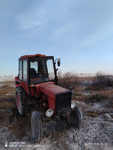 traktor altlıqlı qadın çəkmələri: Traktorlar