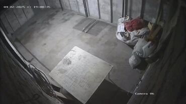 Склады и мастерские: ПРОДАЕТСЯ Склад 1000 м2 в г.Ош. Подходит для производства. С ремонтом — 7