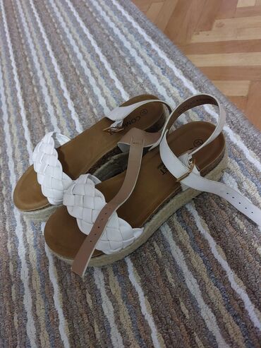 bela diesel torbica: Sandals, 36