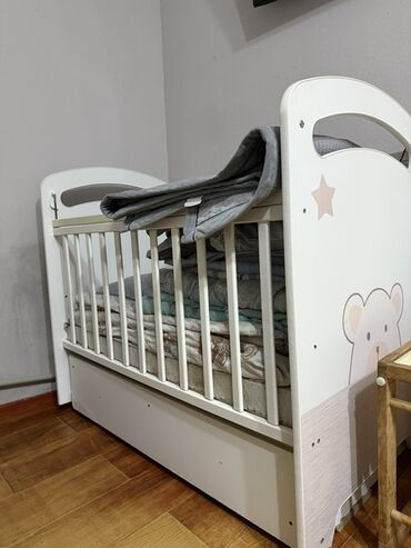 кроват для девочки: Керебет, Балдар үчүн, Каптал жактары, МДФ