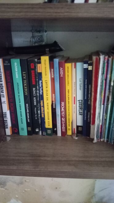 сколько стоит пандора в баку: Kitab dəsti – müxtəlif janrlarda seçmə nəşrlər Təklif olunur: rəfdə