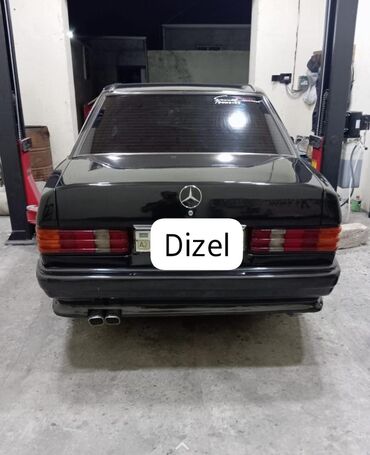 mercedes qiymeti: Mercedes-Benz 190: 2 l | 1990 il Sedan