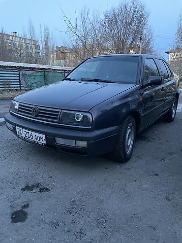 a4 b7: Volkswagen Vento: 1992 г., 1.8 л, Механика, Бензин, Седан — 3