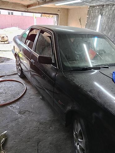 бев е 34: BMW 5 series: 1992 г., Механика, Седан — 6
