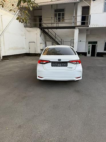багажник w220: Toyota Corolla: 2019 г., 1.8 л, Вариатор, Бензин, Седан — 6