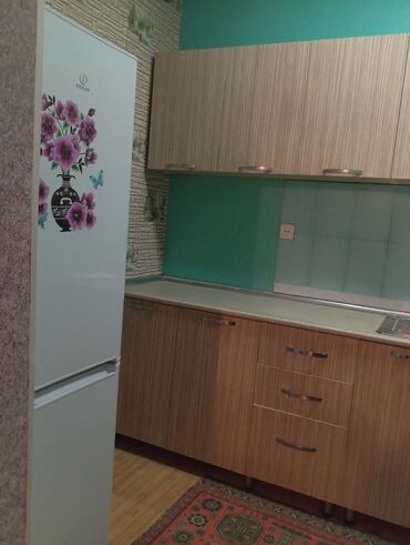 köhnə günəşlidə həyət evləri: 38 kv. m, 2 otaqlı, Qaz, İşıq, Su
