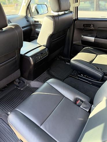 стабелезатор: Toyota Sequoia: 2020 г., Автомат, Внедорожник — 10