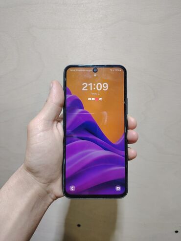 телефон fly wifi: Samsung Galaxy A54, 128 GB, rəng - Qara, İki sim kartlı, Face ID, Düyməli