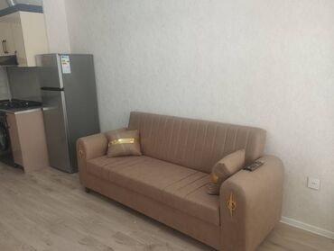 Uzunmüddətli kirayə mənzillər: Sumqayıt Baxça Şəhərdə yeni tikili 14 mərtəbəli binanın 9cu — 9