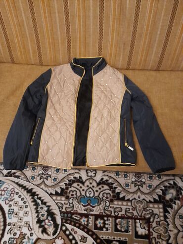 qadin kasloklari: Женская куртка M (EU 38)