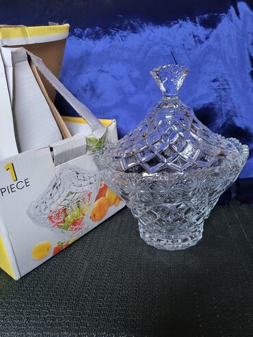 Kuhinjski setovi: Bimbonijera nova,pun rad. Bombonijera izgleda kao kristalna,ali — 4