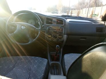 Nissan: Nissan Primera: 2001 г., 1.8 л, Механика, Бензин, Универсал