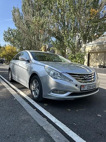 Hyundai: Hyundai Sonata: 2012 г., 2 л, Автомат, Газ, Седан — 2