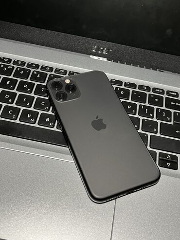 Apple iPhone: IPhone 11 Pro, Б/у, 64 ГБ, Черный, Чехол, 78 %