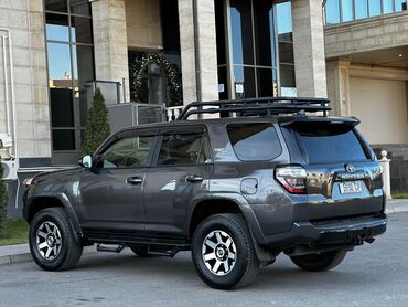 Toyota: Toyota 4Runner: 2020 г., 4 л, Автомат, Бензин, Внедорожник — 10