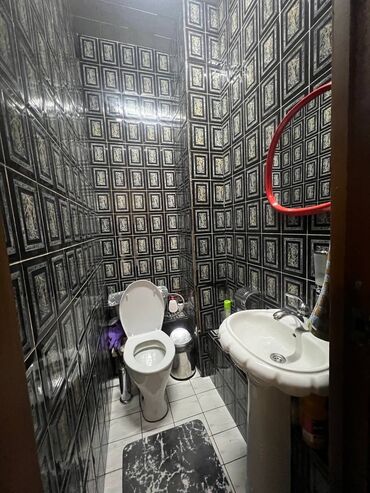 Продажа домов: 3 комнаты, 66 м², 105 серия, 4 этаж, Косметический ремонт