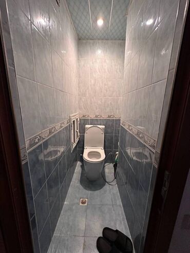 Uzunmüddətli kirayə mənzillər: Əhmədli metrosu,Katvnin arxasında,9 mərtəbənin,9-cu mərtəbəsində,3 — 8