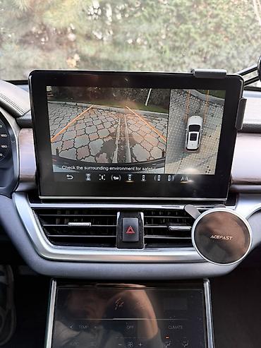 BYD: BYD Yuan Up: 2020 г., Робот, Электромобиль, Кроссовер — 6