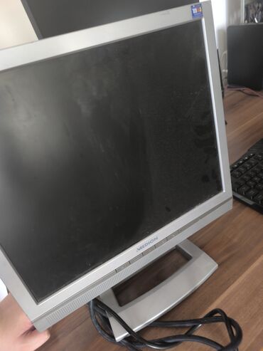 mts usb internet za laptop: Prodajem očuvan i potpuno ispravan Medion monitor MD 30917 PN (MSN