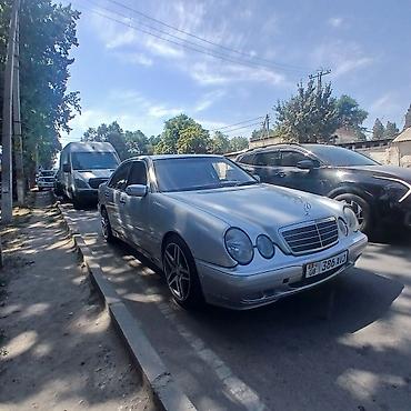 mers 210: Mercedes-Benz : 2000 г., 3.2 л, Бензин — 2