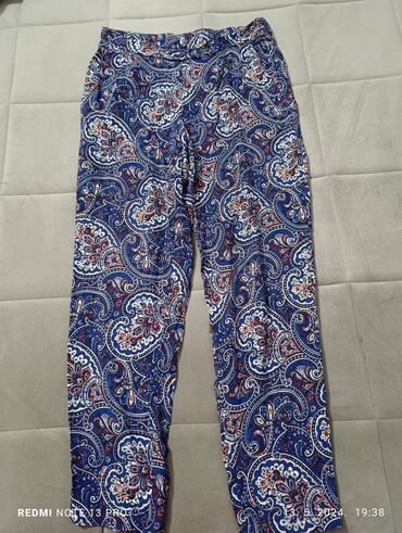 pantalone xs: S (EU 36), Normalan struk, Šalvare