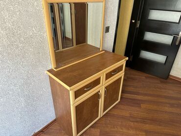 Ofis dəst mebeli: Ofis mebel dəsti Tərkibi: - Sürgülü qapılı iki rəng kombinli — 5