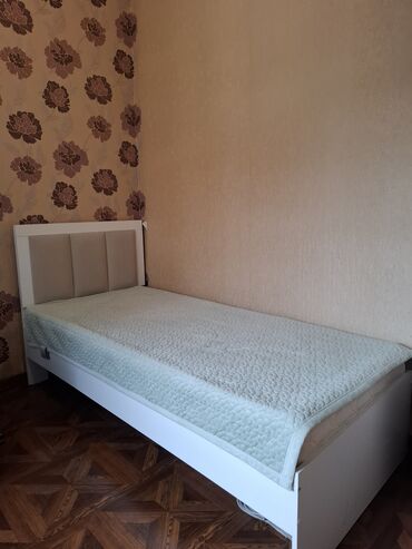 двухъярусная кровать для взрослых бишкек: Односпальная кровать, Б/у, С матрасом, длина - 200 см
