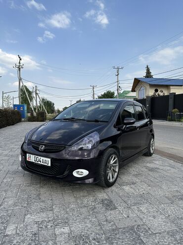 Honda: Honda Fit: 2002 г., 1.5 л, Вариатор, Бензин, Хэтчбэк